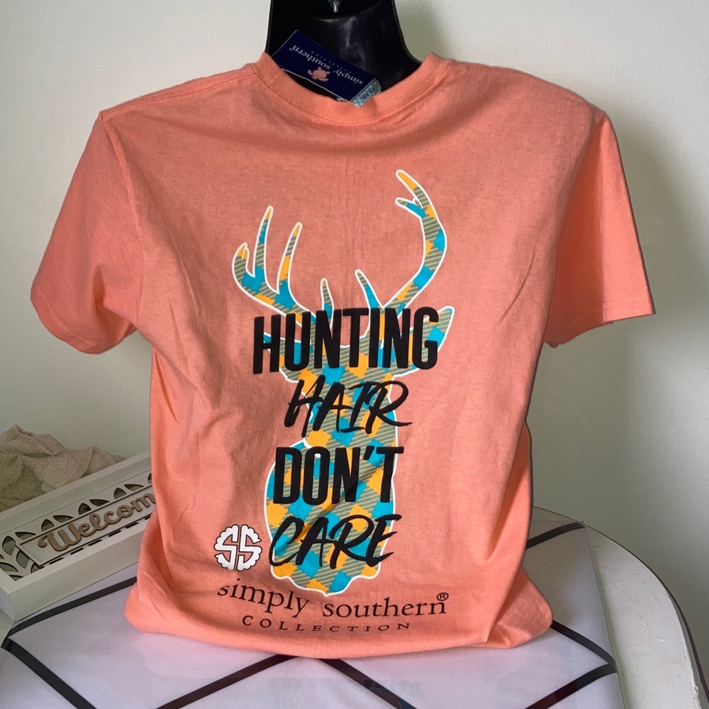 Simply Southern Coral Graphic Tee Brand New Sz small